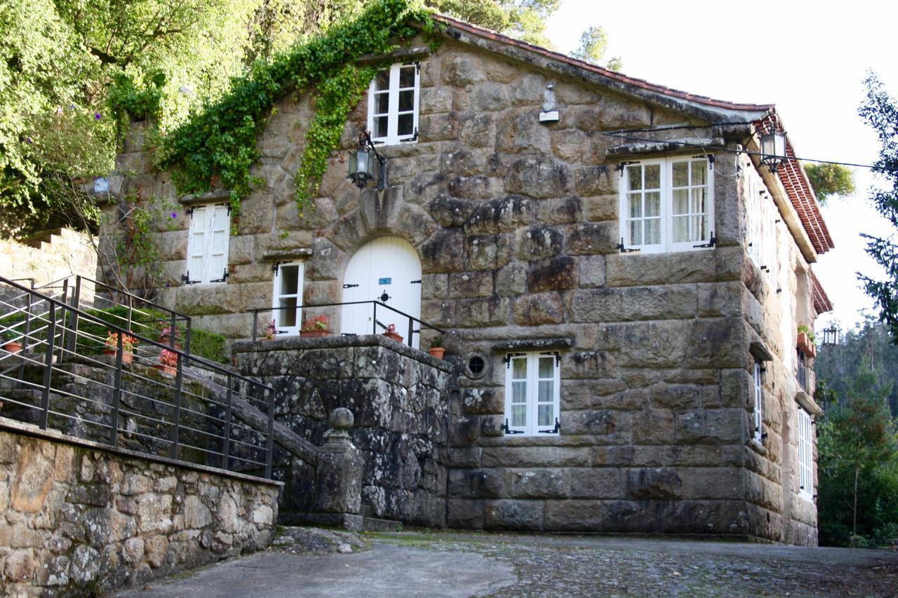Hotel Pesqueria Del Tambre Нойя Экстерьер фото